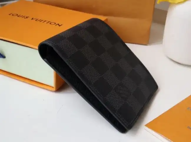 LV Wallets 4192D-0065