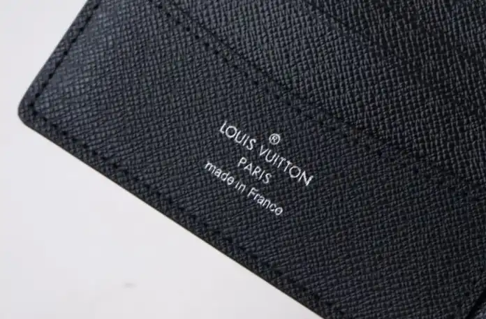 LV Wallets 4192D-0065