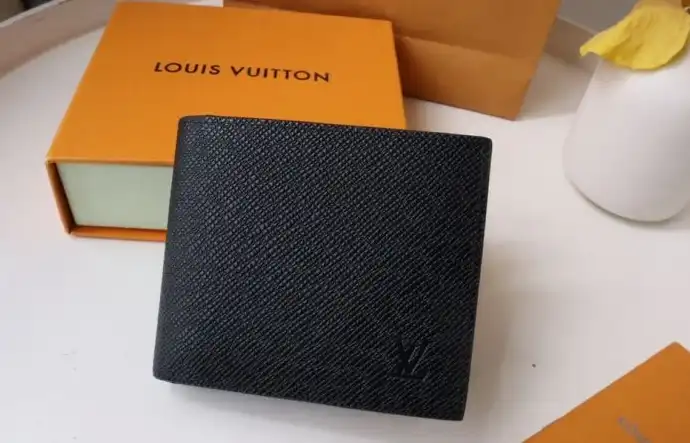 LV Wallets 4192D-0066