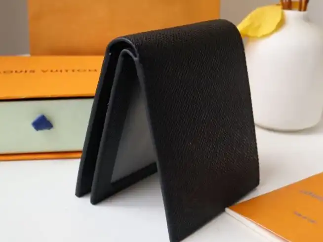 LV Wallets 4192D-0066