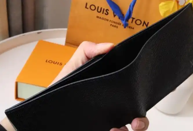 LV Wallets 4192D-0066