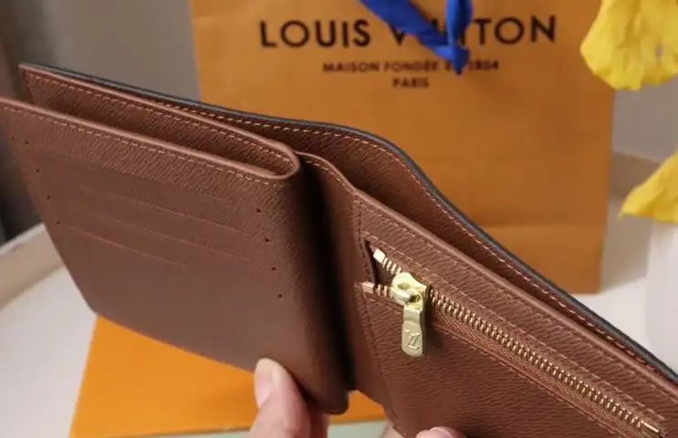 LV Wallets 4192D-0069