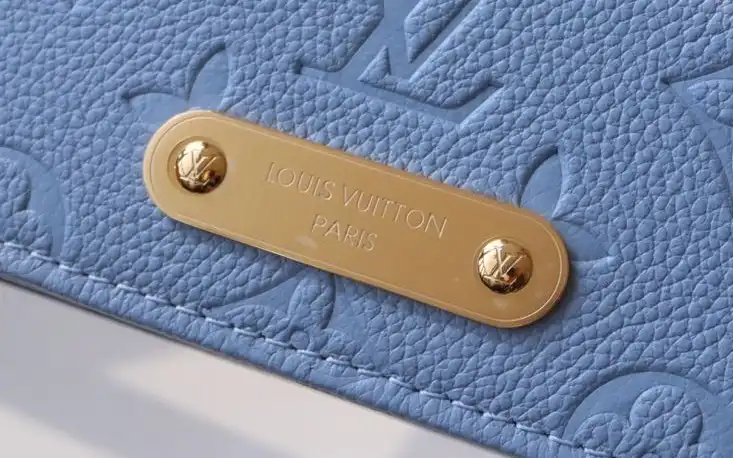 LV Wallets 4192D-0070