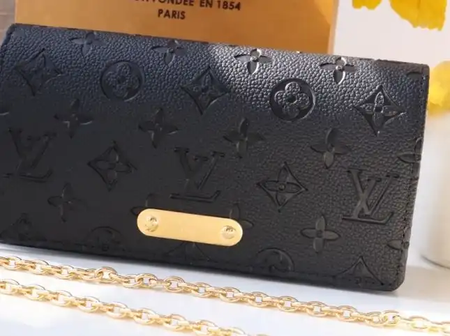 LV Wallets 4192D-0071