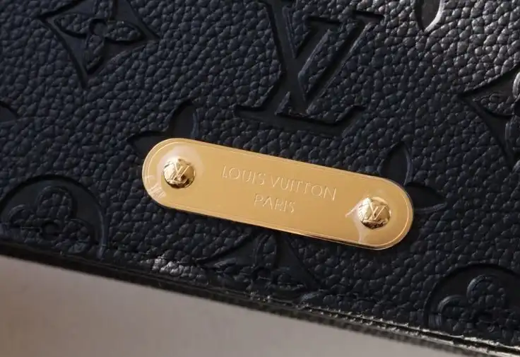 LV Wallets 4192D-0071