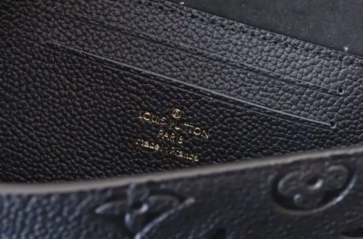 LV Wallets 4192D-0071