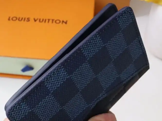 LV Wallets 4192D-0077