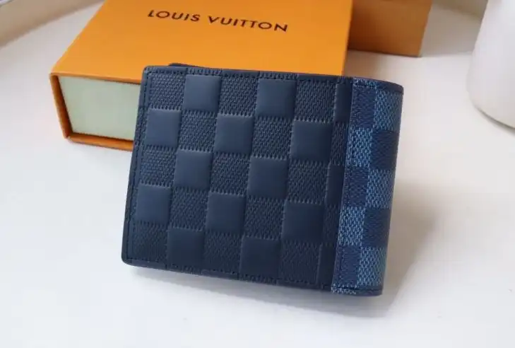 LV Wallets 4192D-0078