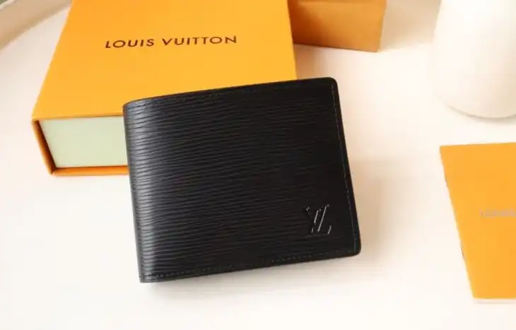 LV Wallets 4192D-0084