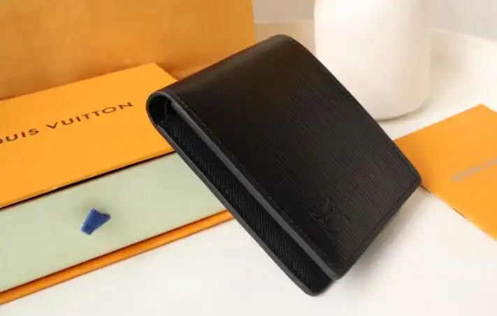 LV Wallets 4192D-0084
