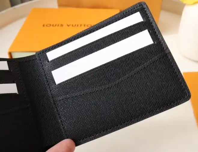 LV Wallets 4192D-0084