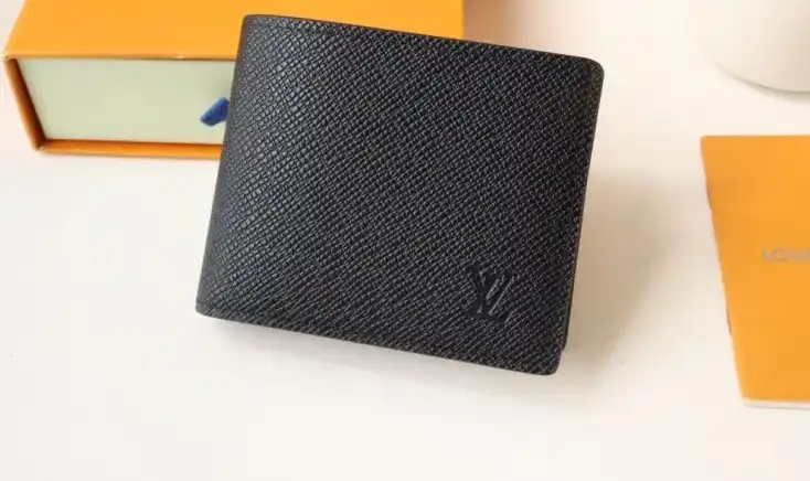 LV Wallets 4192D-0085