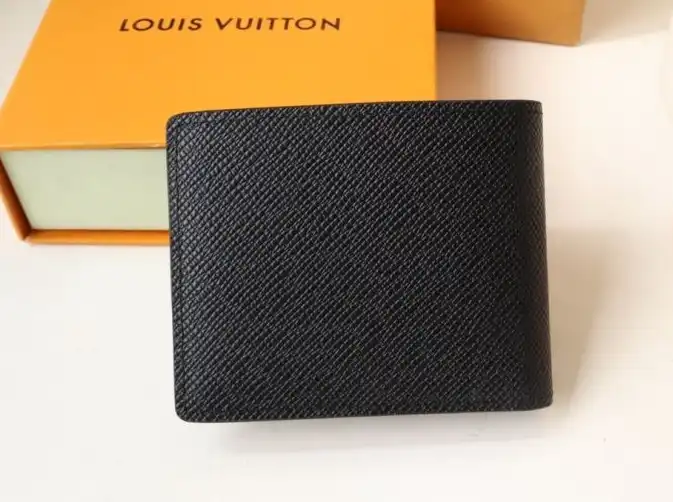 LV Wallets 4192D-0085