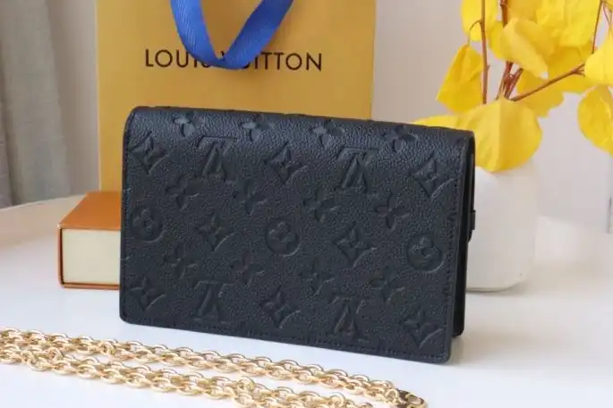 LV Wallets 4192D-0087