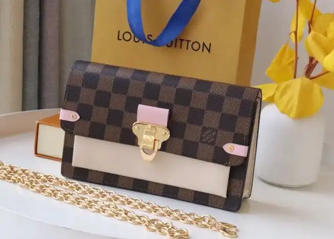 LV Wallets 4192D-0089