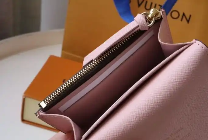 LV Wallets 4192D-0090