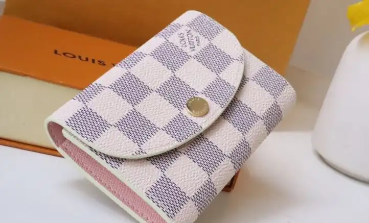 LV Wallets 4192D-0093