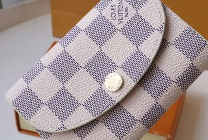 LV Wallets 4192D-0093