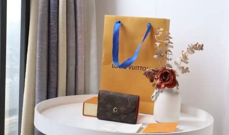 LV Wallets 4192D-0095