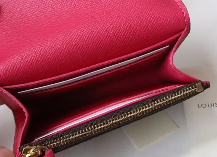 LV Wallets 4192D-0095