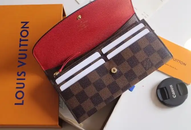 LV Wallets 4192D-0108