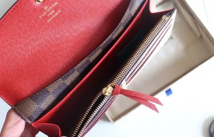 LV Wallets 4192D-0108