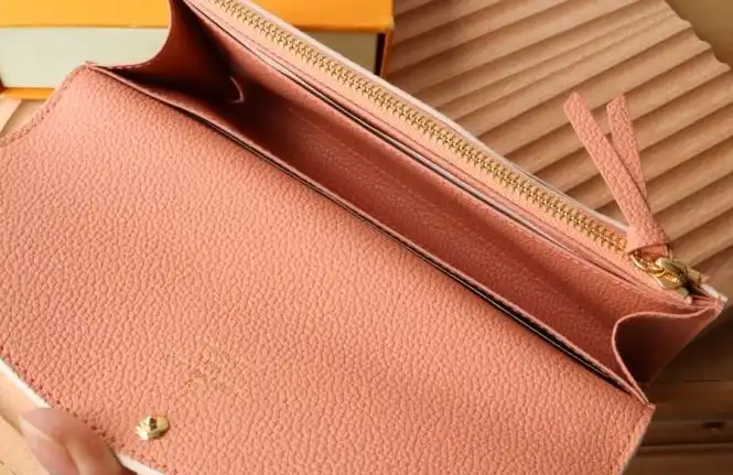 LV Wallets 4192D-0130