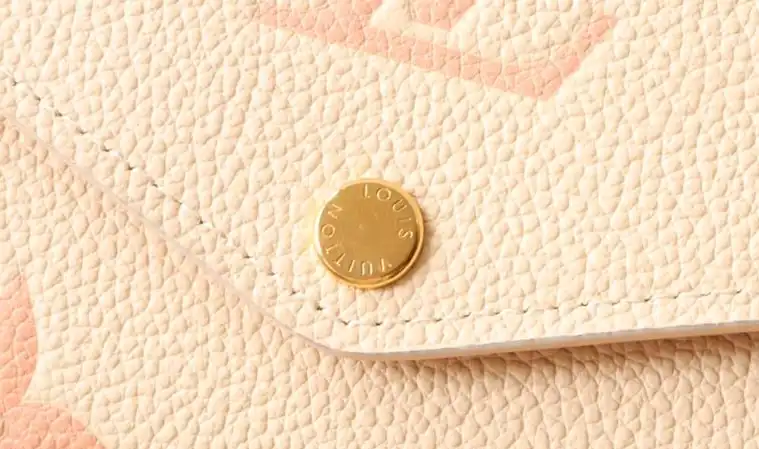 LV Wallets 4192D-0135