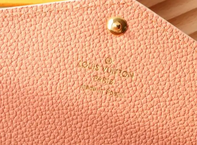 LV Wallets 4192D-0135