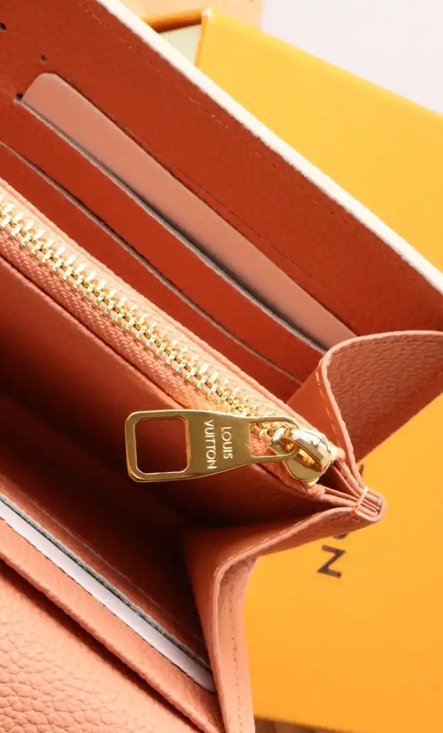 LV Wallets 4192D-0135