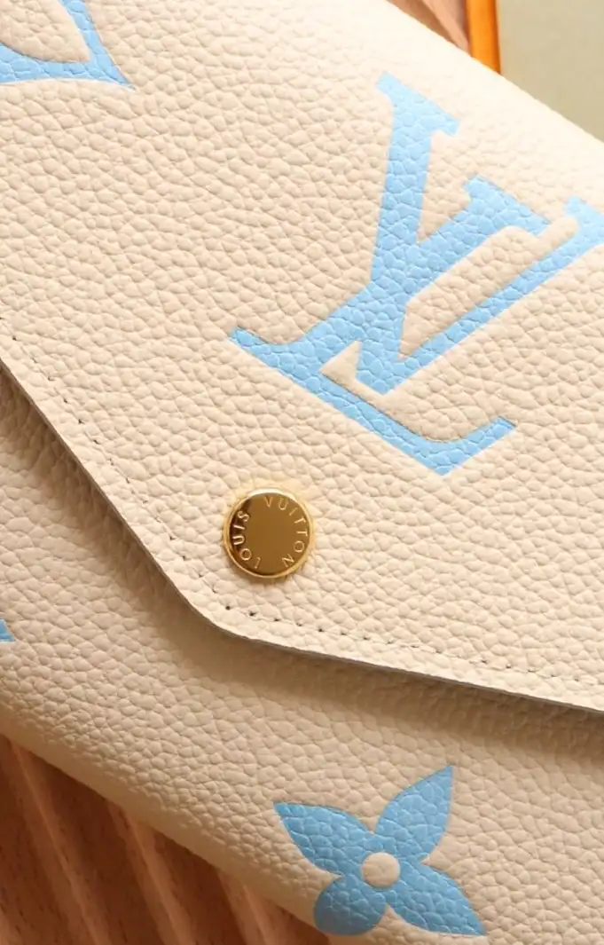 LV Wallets 4192D-0136