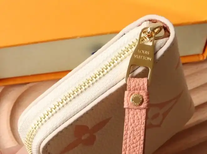 LV Wallets 4192D-0145