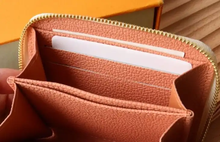 LV Wallets 4192D-0145