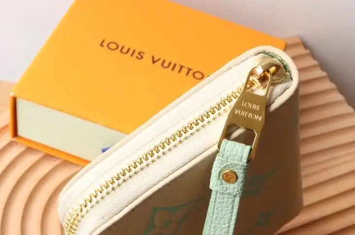LV Wallets 4192D-0150