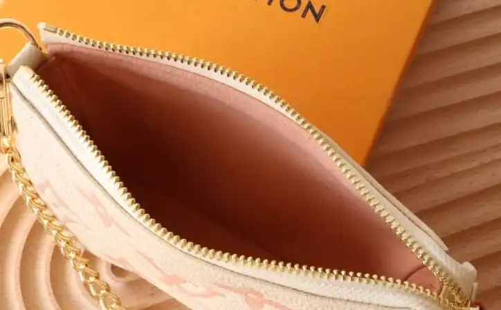 LV Wallets 4192D-0153