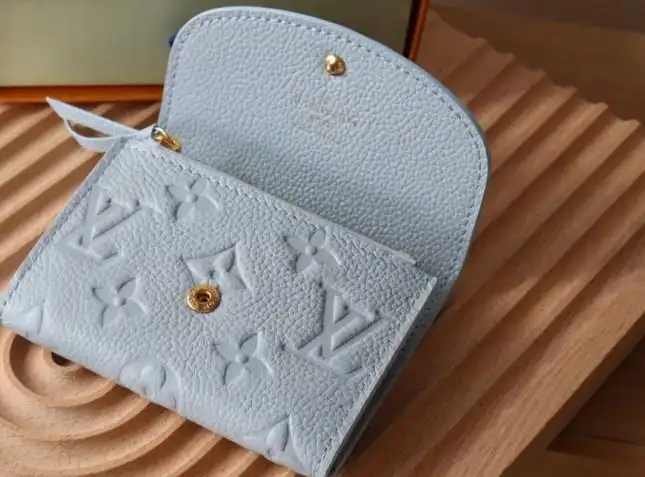 LV Wallets 4192D-0155