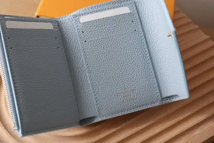 LV Wallets 4192D-0156