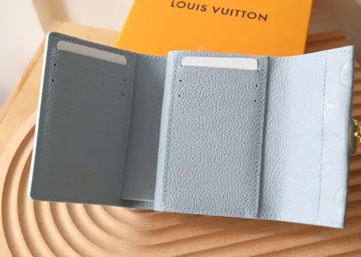 LV Wallets 4192D-0157