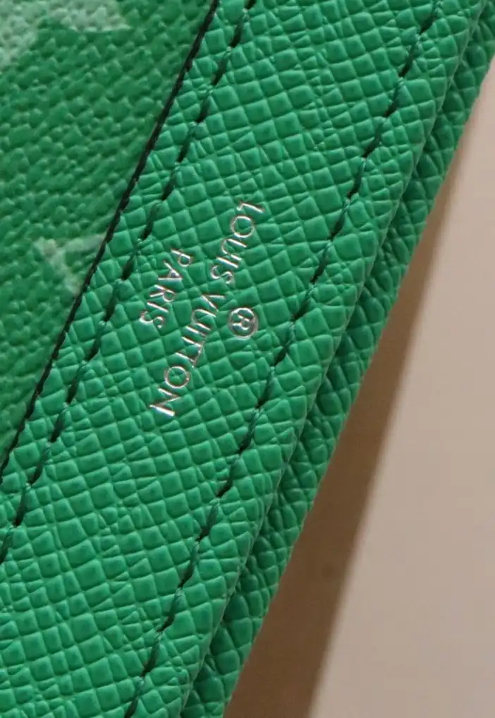 LV Clutch Bags 4192D-0163