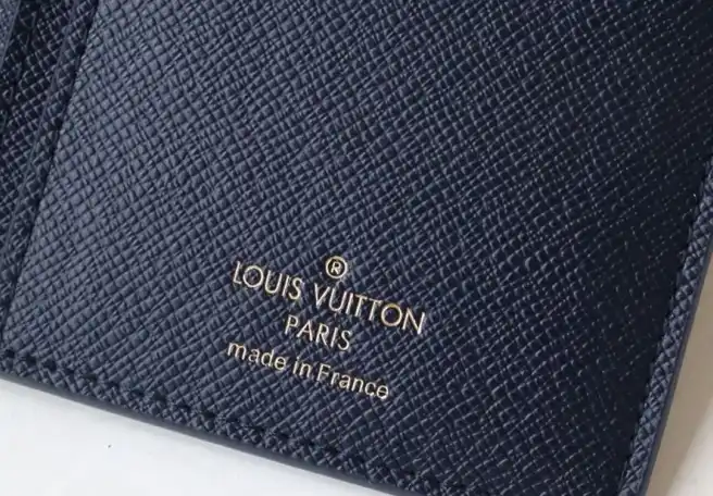 LV Wallets 4192F-0021