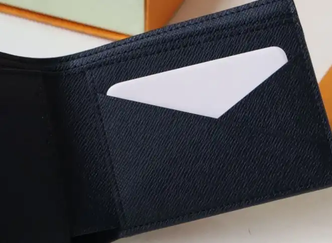 LV Wallets 4192F-0022