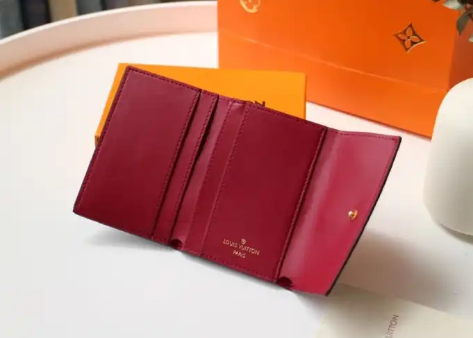 LV Wallets 4192F-0023
