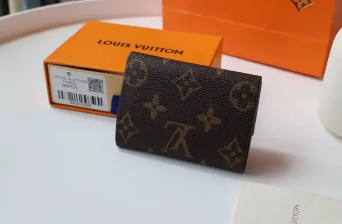 LV Wallets 4192F-0024