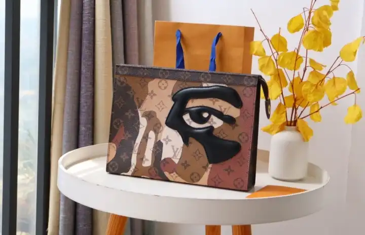 LV Clutch Bags 4192F-0026