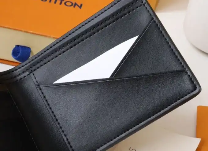 LV Wallets 4192F-0034