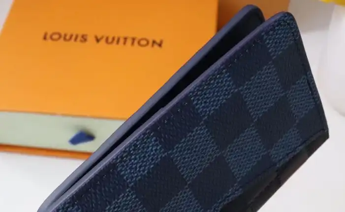 LV Wallets 4192F-0036