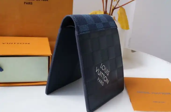 LV Wallets 4192F-0037