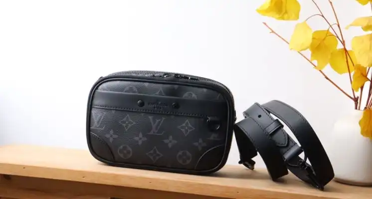LV Clutch Bags 4192F-0064