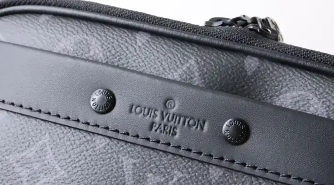 LV Clutch Bags 4192F-0064