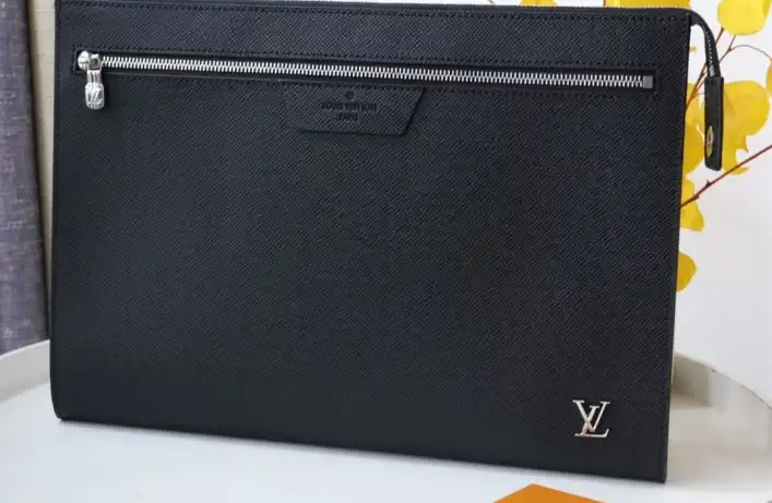 LV Clutch Bags 4192F-0075
